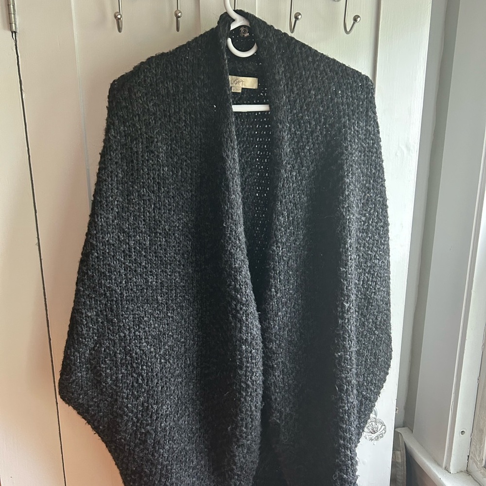 LOFT Grey Knit Shawl